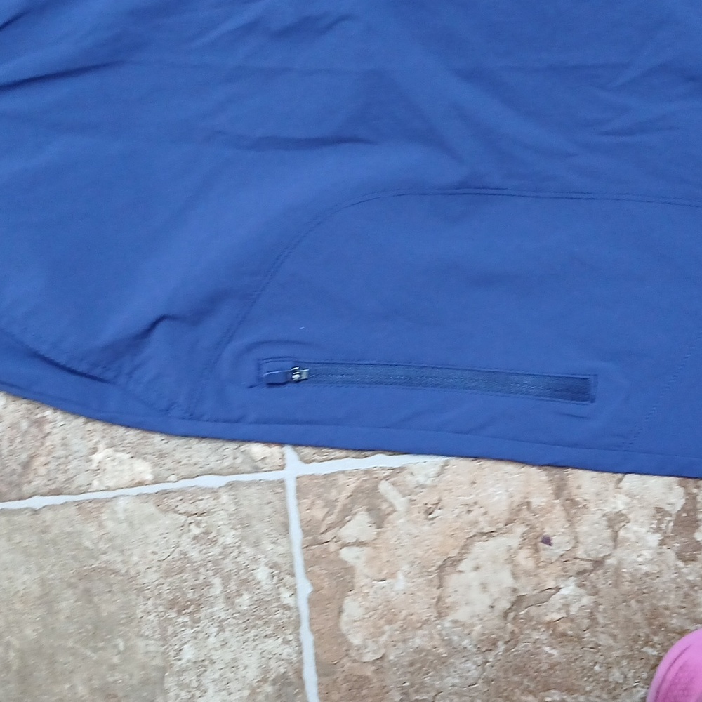 Baleaf Navy Activewear Bermuda Shorts  Blue Elastic Waist Size Large - Picture 3 of 5